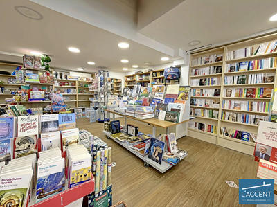 Fonds de commerce - 77 m²