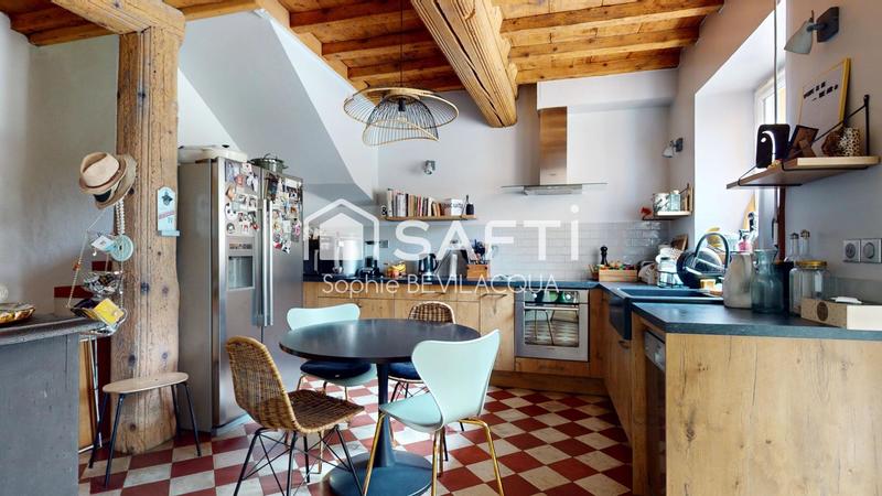 Maison - 160 m² - 6 pièces