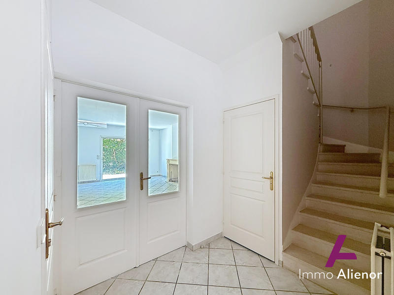 Maison ancienne - 130 m² - 5 pièces