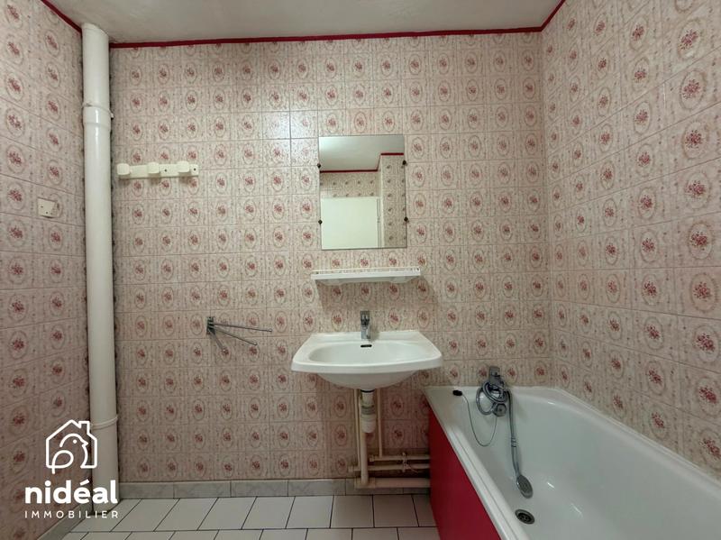 Maison - 89 m² - 5 pièces