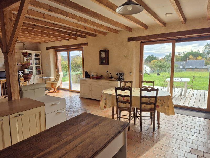 Maison - 233 m² - 7 pièces