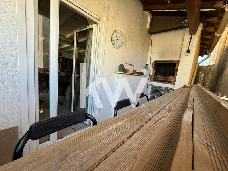 Maison - 92 m² - 5 pièces