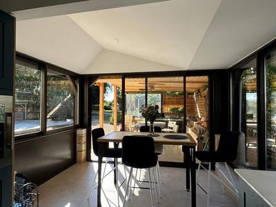 Maison - 537 m² - 22 pièces