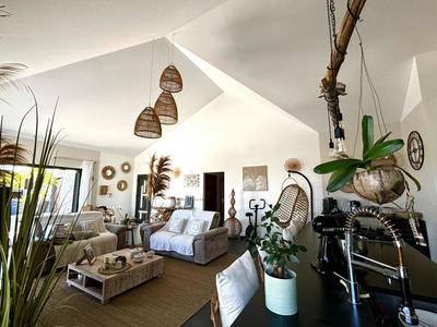 Villa - 140 m² - 4 pièces