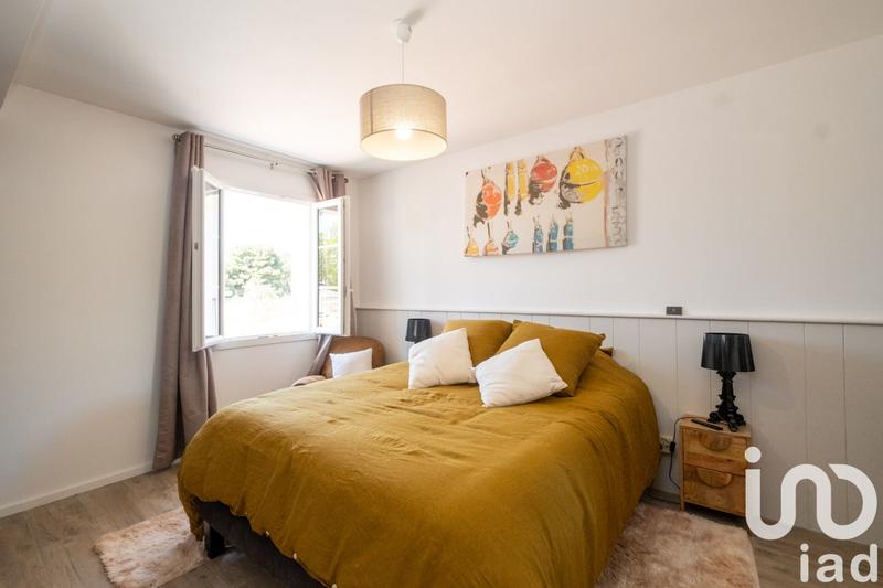 Maison - 244 m² - 8 pièces