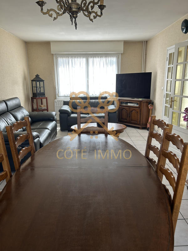 Maison - 85 m² - 4 pièces