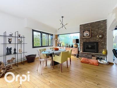 Duplex - 128 m² - 4 pièces