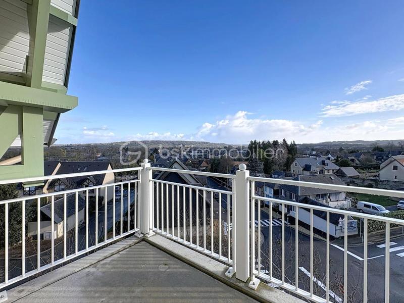 Appartement - 81 m² - 4 pièces