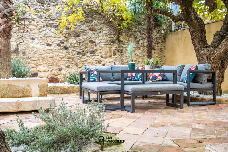 Maison de village - 262 m² - 7 pièces