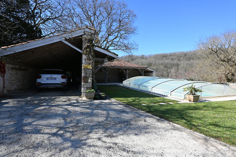 Maison - 155 m² - 6 pièces