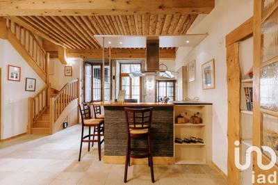 Appartement - 90 m² - 4 pièces