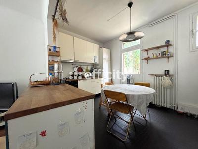 Maison - 100 m² - 5 pièces