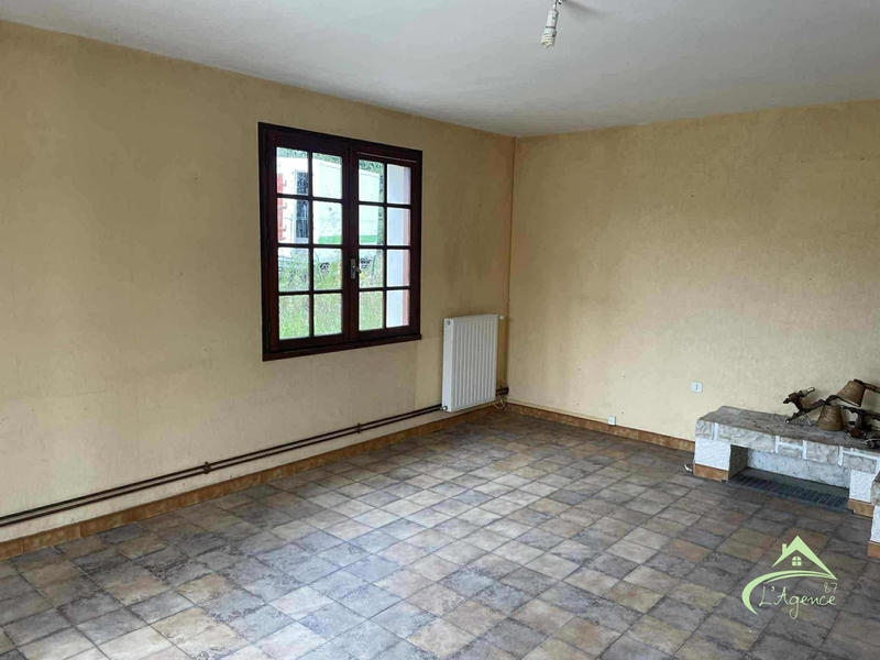 Maison - 95 m² - 4 pièces