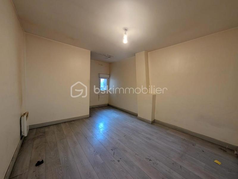 Immeuble - 179 m² - 7 pièces