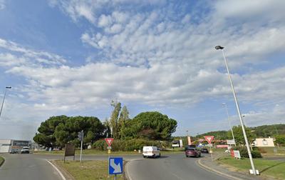 Local commercial - 1 198 m²