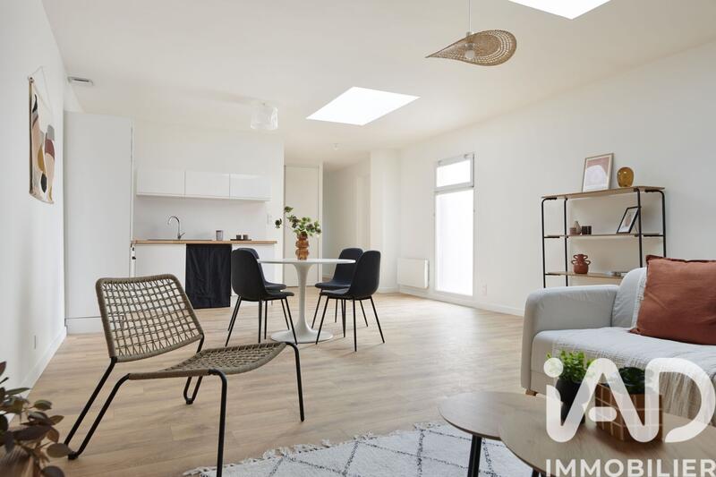 Appartement - 98 m² - 4 pièces