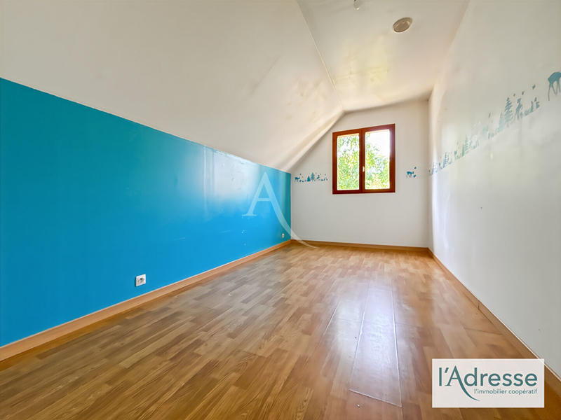 Maison - 142 m² - 7 pièces