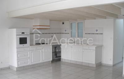 Maison - 87 m² - 4 pièces