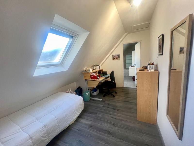 Maison - 92 m² - 5 pièces