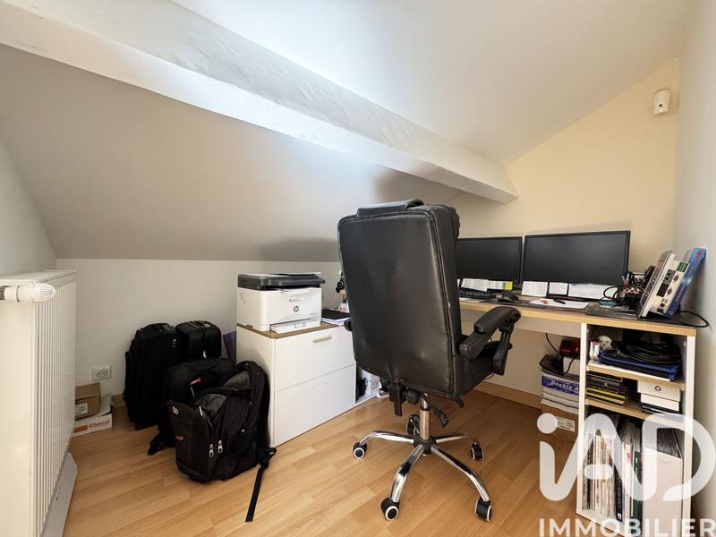 Maison - 93 m² - 4 pièces