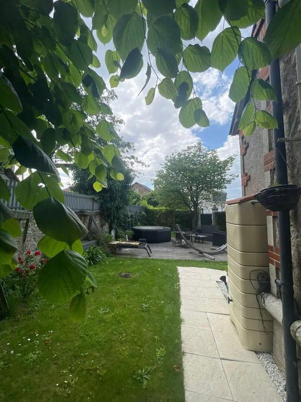 Maison - 149 m² - 7 pièces