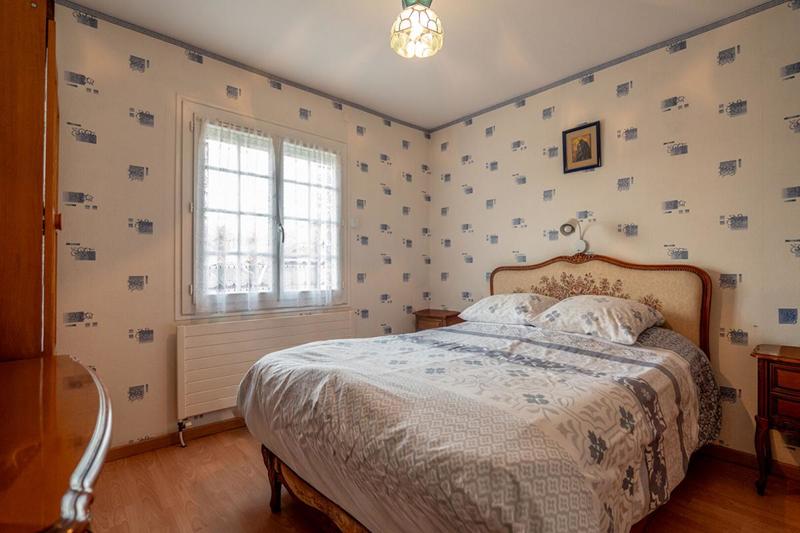 Maison - 96 m² - 3 pièces