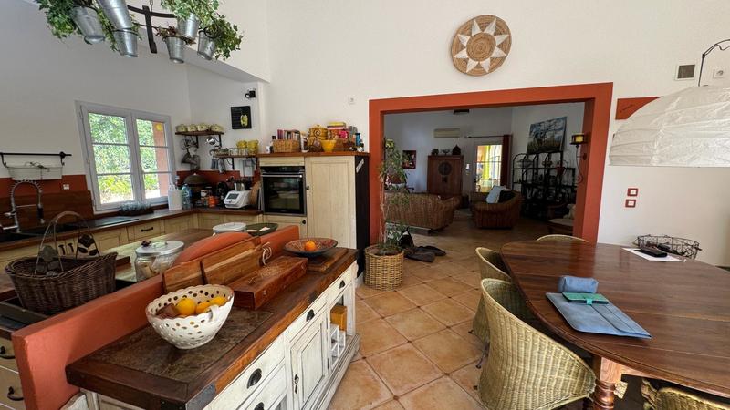 Maison - 148 m² - 7 pièces