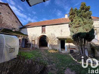 Maison de village - 105 m² - 5 pièces