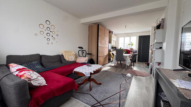 Maison - 148 m² - 5 pièces