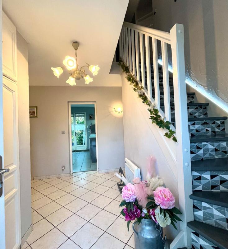 Maison - 148 m² - 7 pièces