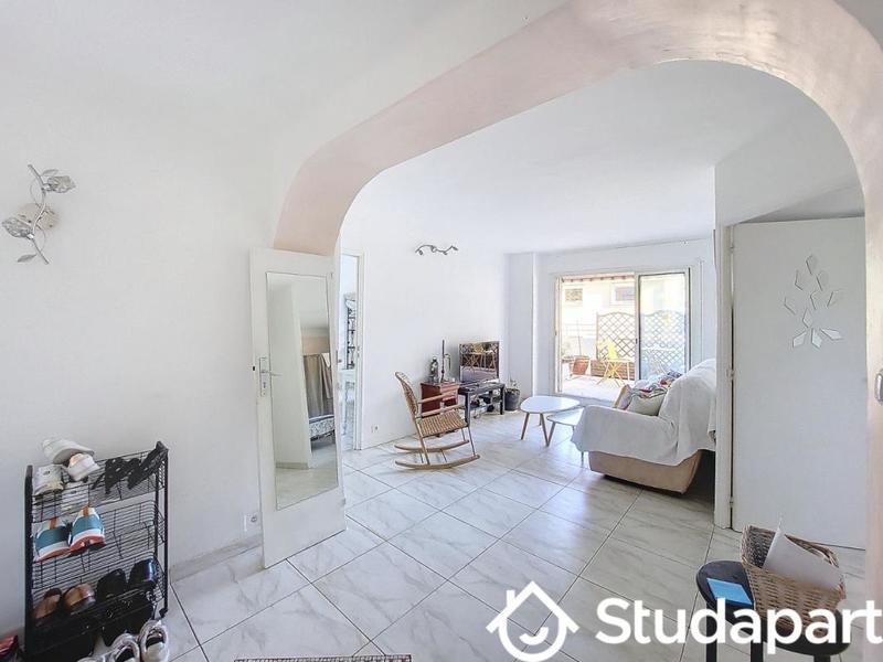 Chambre - 16 m² - 1 pièce