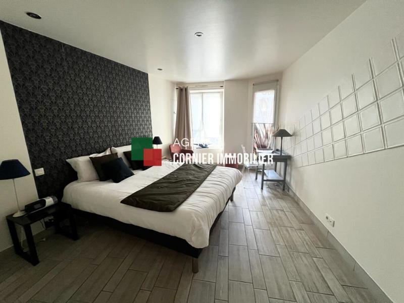 Maison de ville - 181 m² - 6 pièces