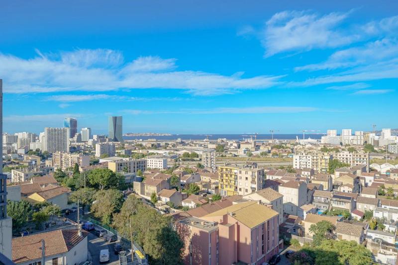 Appartement - 65 m² - 4 pièces