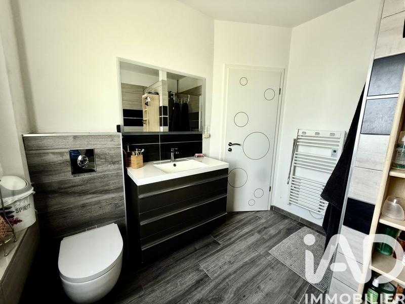 Maison - 88 m² - 4 pièces