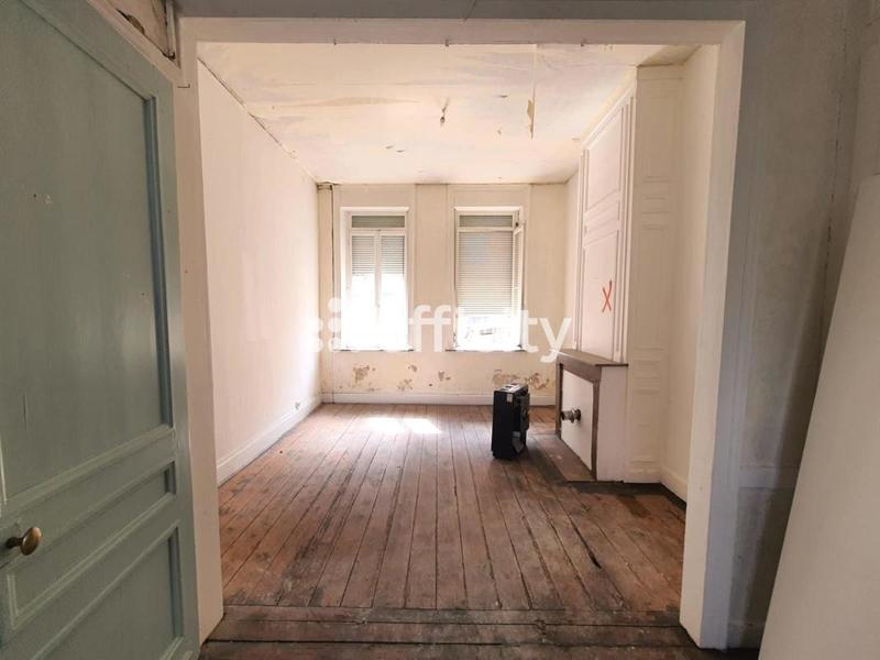 Immeuble - 162 m² - 6 pièces