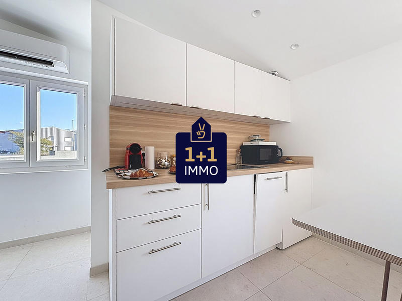 Local d'activités - 99 m² - 3 pièces