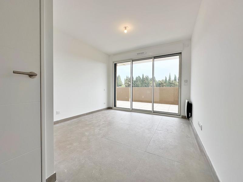 Appartement - 98 m² - 4 pièces