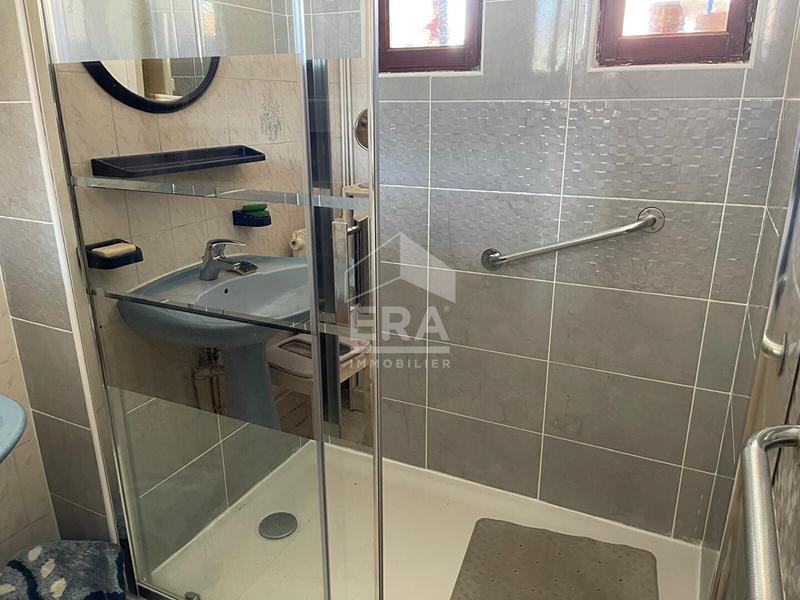 Appartement - 77 m² - 3 pièces