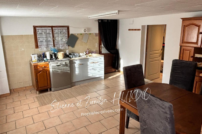 Maison - 157 m² - 9 pièces