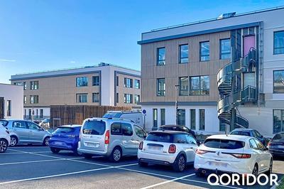 Local d'activités - 116 m²