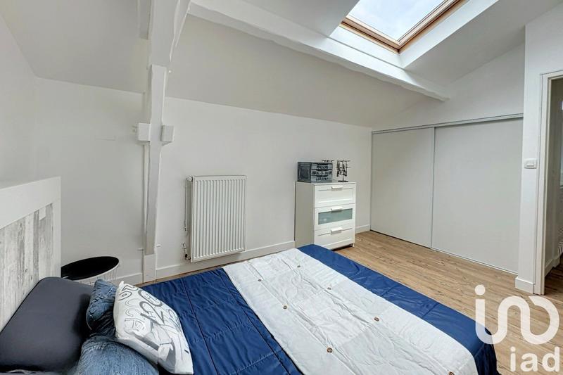 Maison - 240 m² - 7 pièces