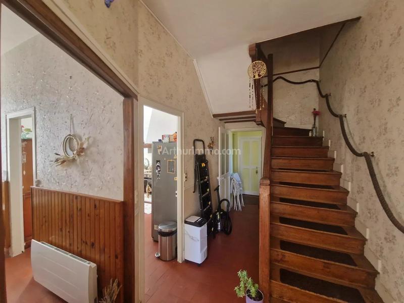 Maison - 90 m² - 5 pièces