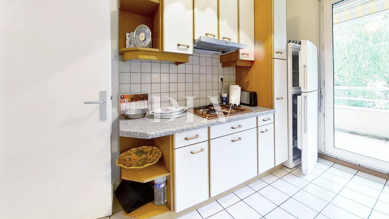 Appartement - 89 m² - 5 pièces