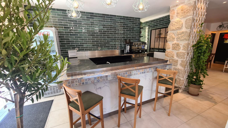 Fonds de commerce - Magasins - 80 m²