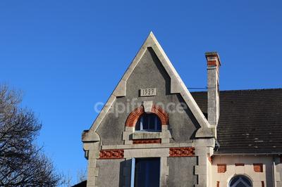 Manoir - 334 m² - 12 pièces