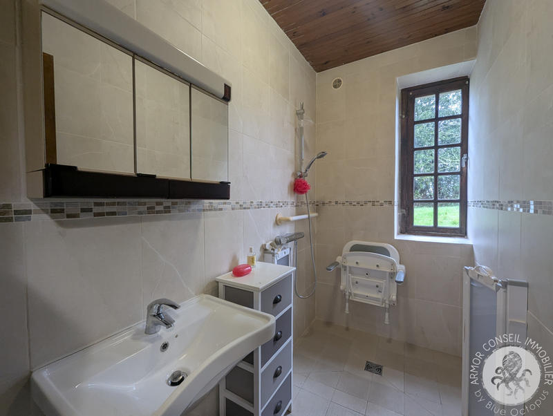 Maison - 61 m² - 5 pièces