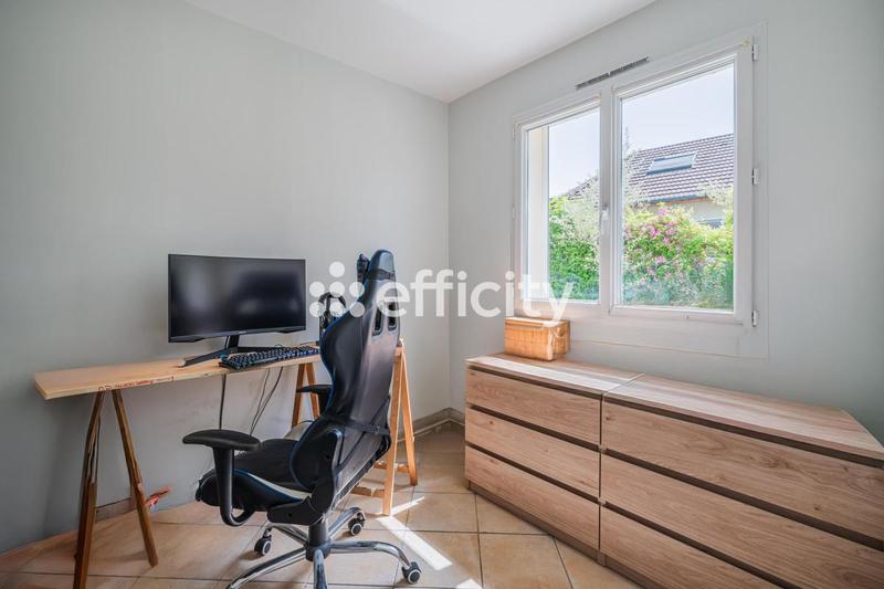 Maison - 169 m² - 6 pièces