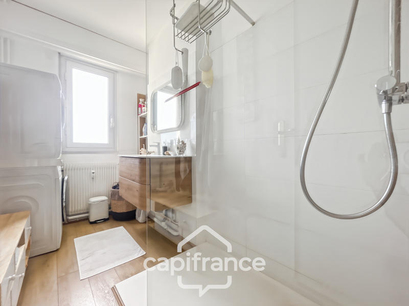 Appartement bourgeois - 103 m² - 4 pièces