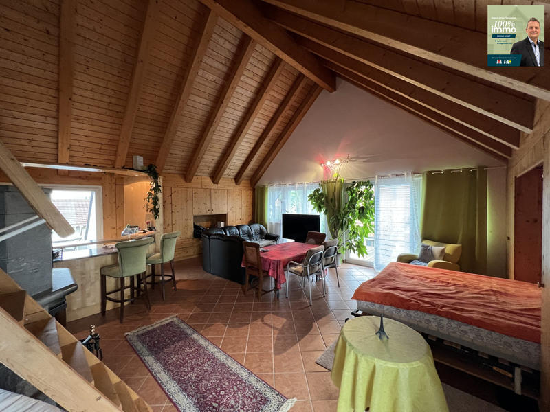 Maison - 349 m² - 12 pièces