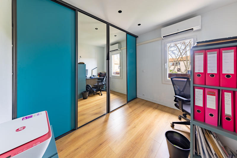 Maison - 96 m² - 6 pièces